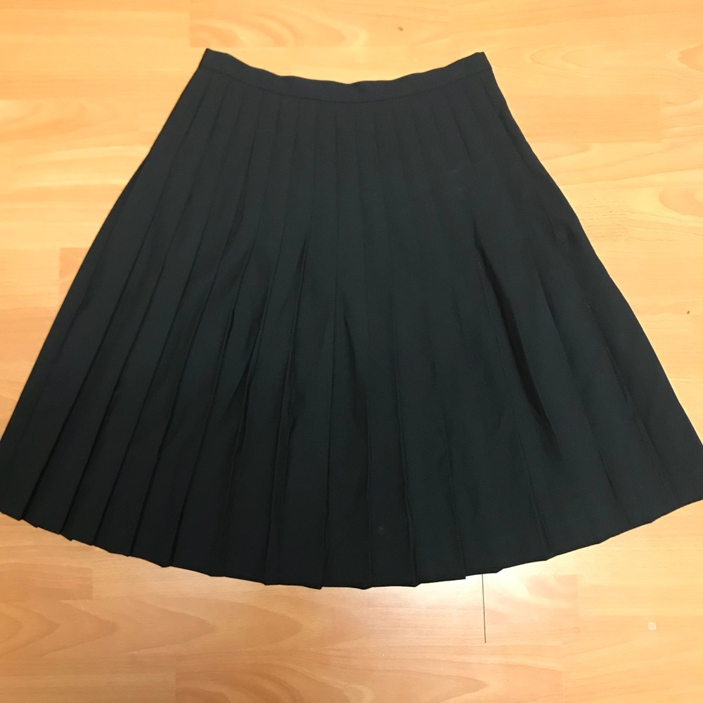 Vintage Black Pleated Skirt
